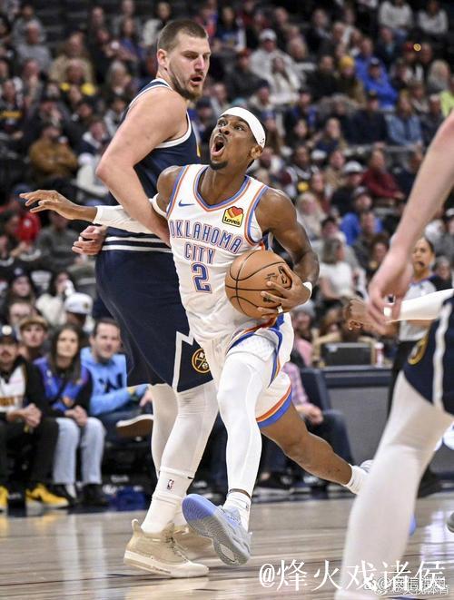 约基奇三双助掘金轻松击败魔术 热火大胜导致马刺三连败